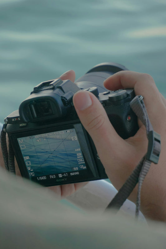 Les meilleures caméras pour filmer ses sessions de surf et plongée en 2026